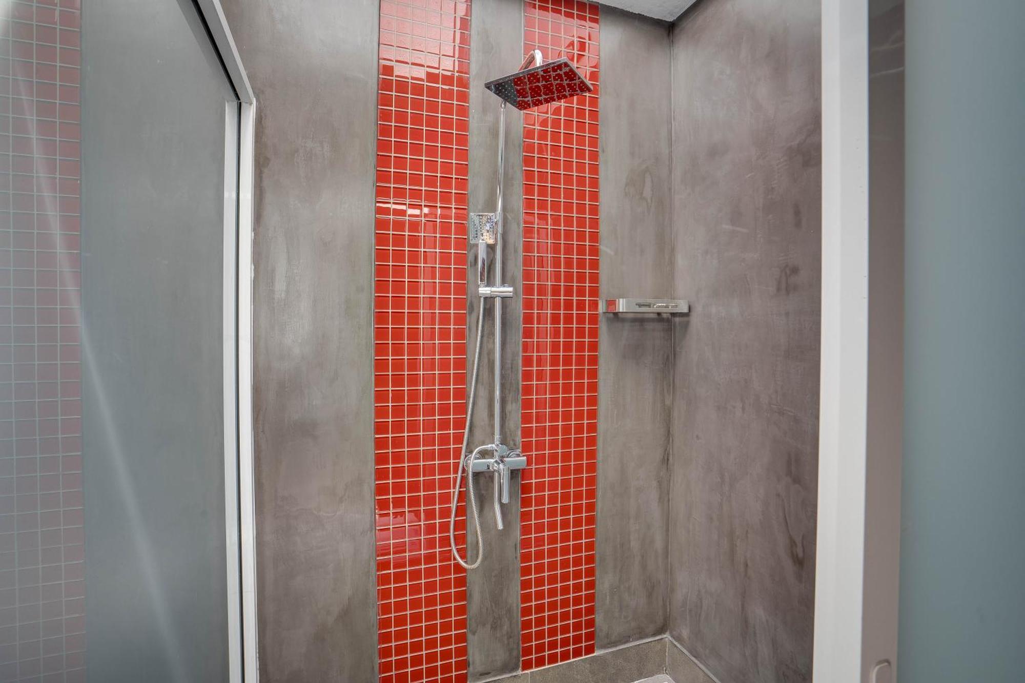 Hasthri Boutique Red Chalet In Ahangama With Pool Near Beach المظهر الخارجي الصورة